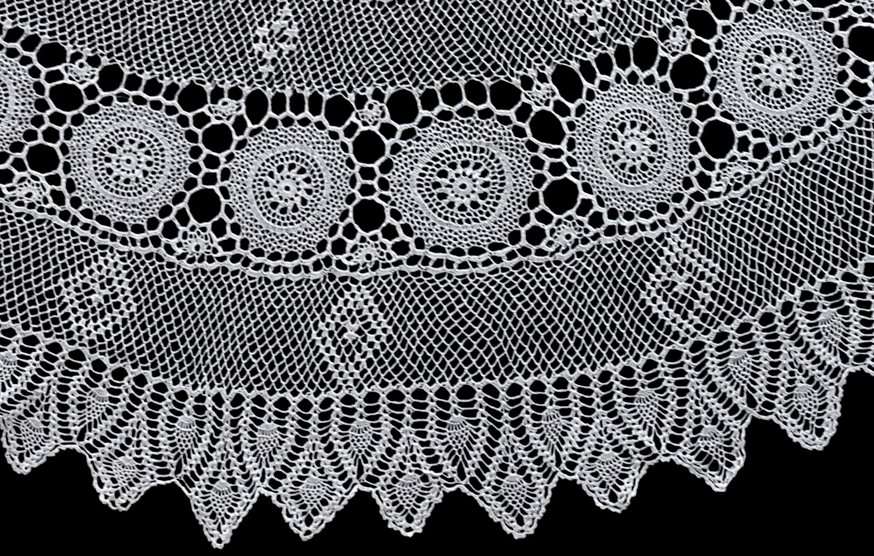 Wholesaler Of Embroidery Tablecloths Embroidery Bed Sheets