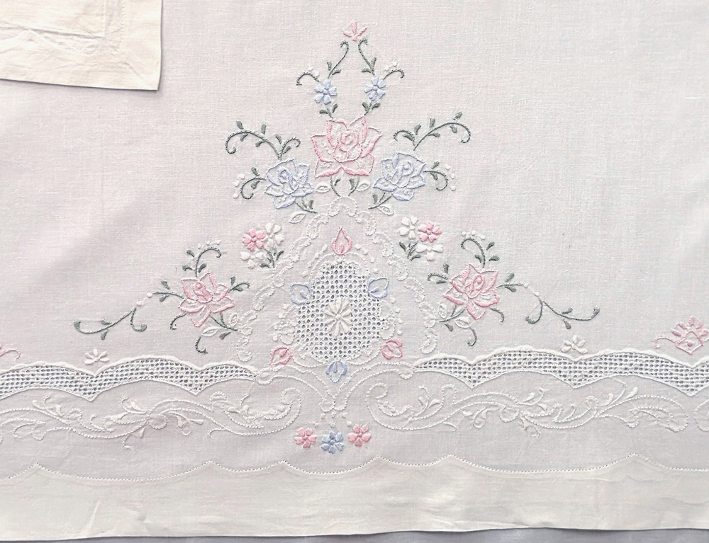 93421.jpg (85014 bytes)